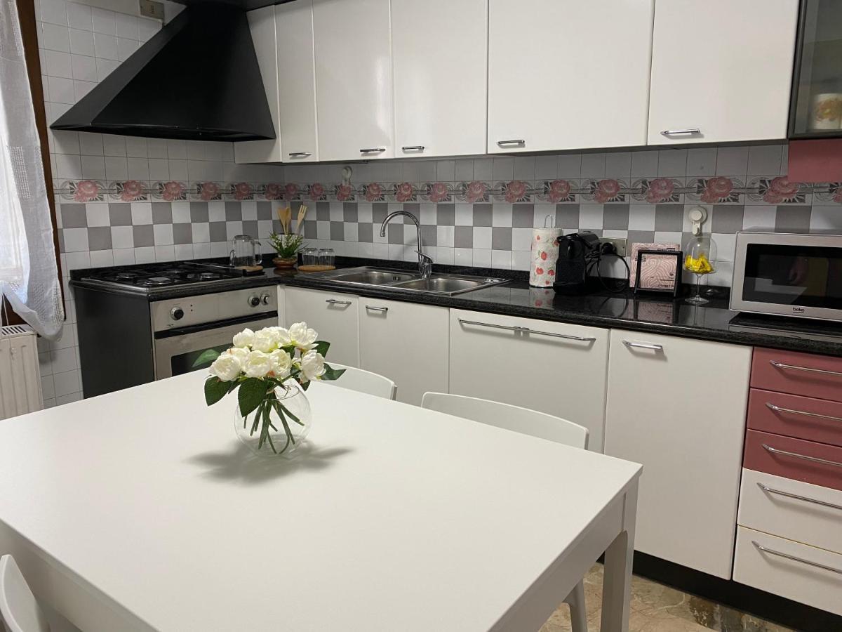 Casa Di Angela Apartment คิออกเจีย ภายนอก รูปภาพ